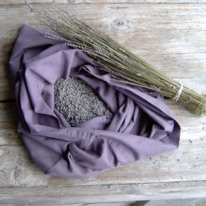 dried buds in bud denuding device